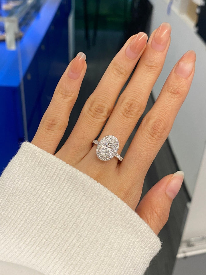2.50ct-3.50ct Oval Cut Lab Grown Diamond Halo Engagement Ring