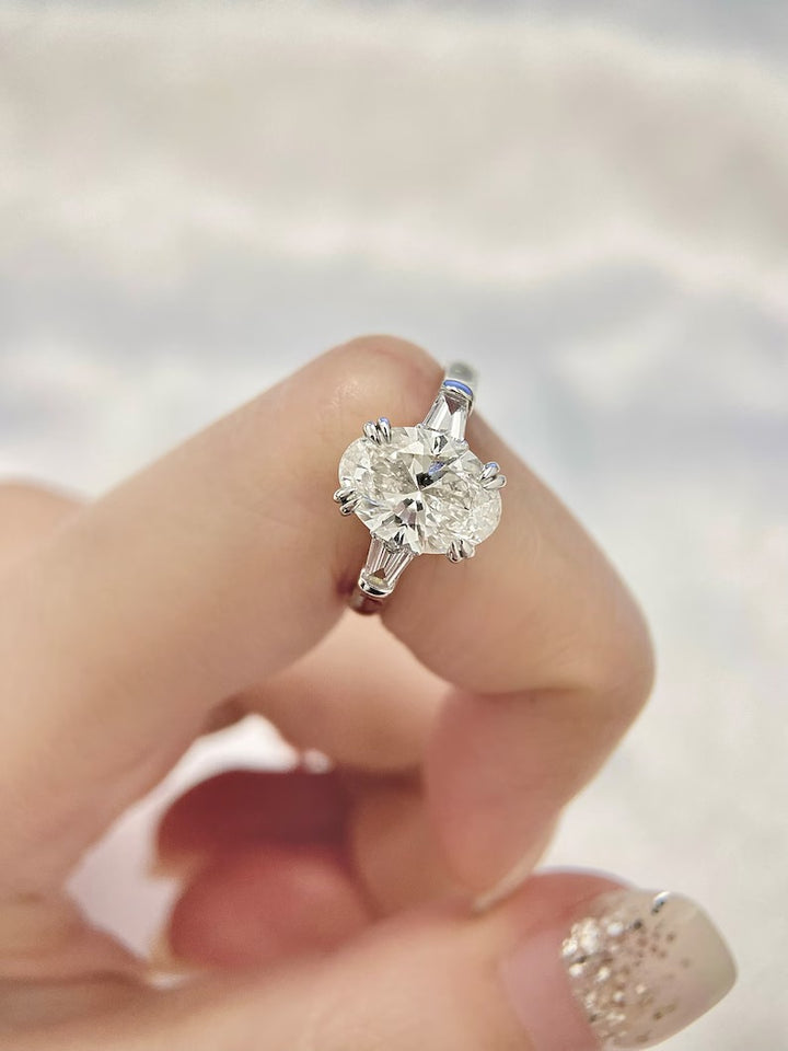 2.50ct-3.50ct Oval Cut Lab Grown Diamond Three Stone Engagement Ring
