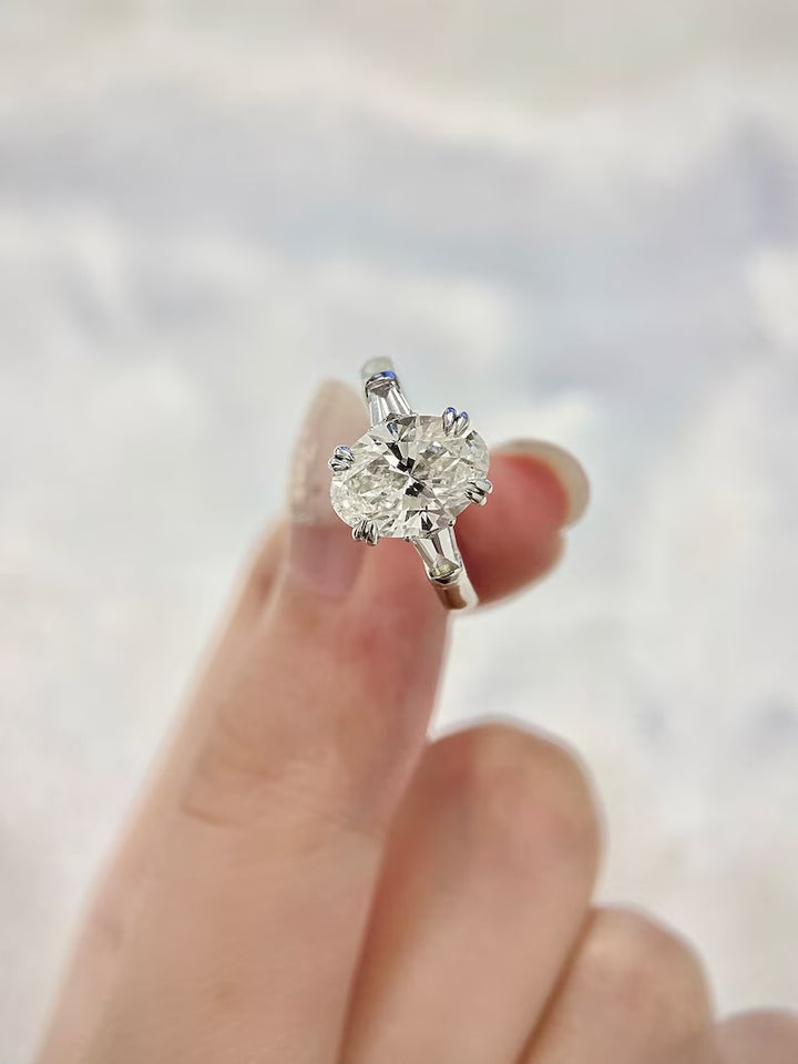 2.50ct-3.50ct Oval Cut Lab Grown Diamond Three Stone Engagement Ring