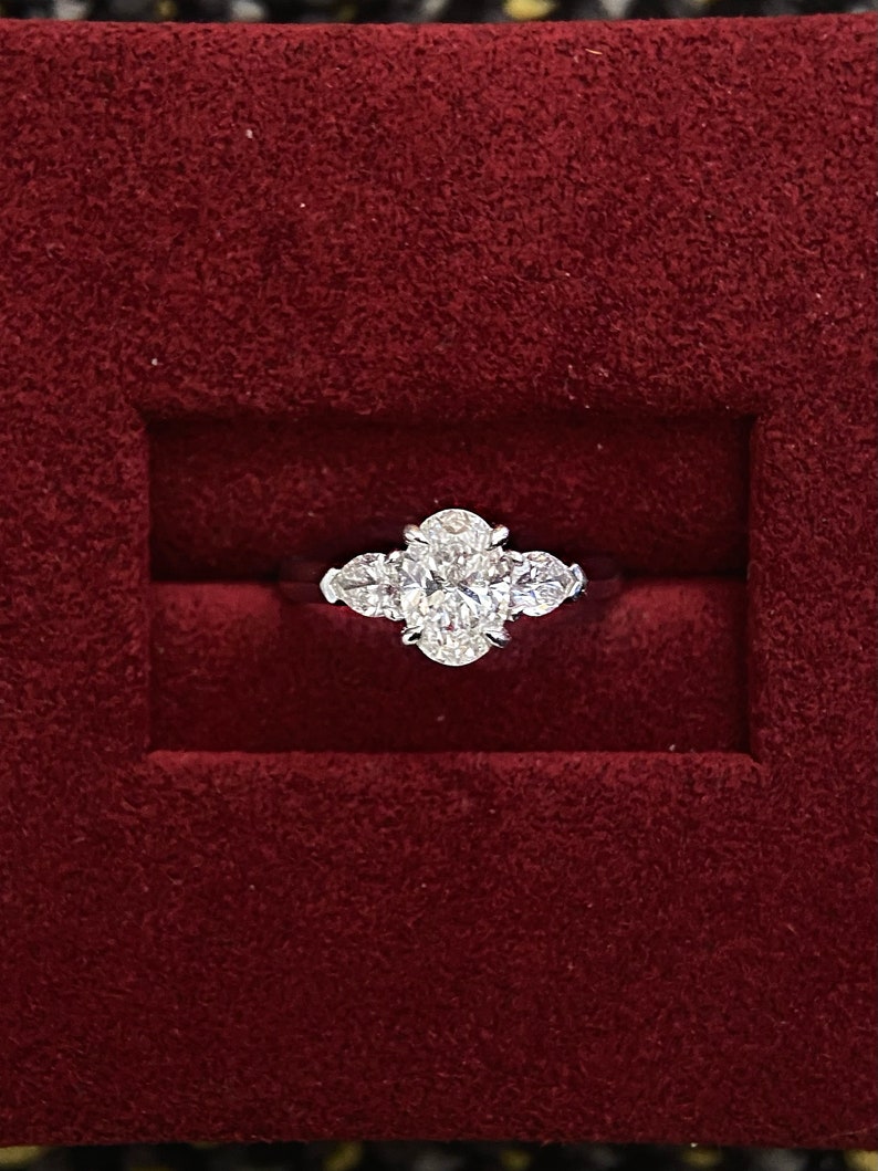1.0ct-2.0ct Oval Cut Lab Grown Three Stone Diamond Engagement Ring