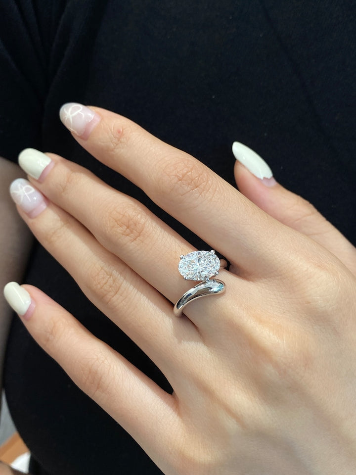1.50ct-2.50ct Oval Cut Lab Grown Diamond Bypass Engagement Ring
