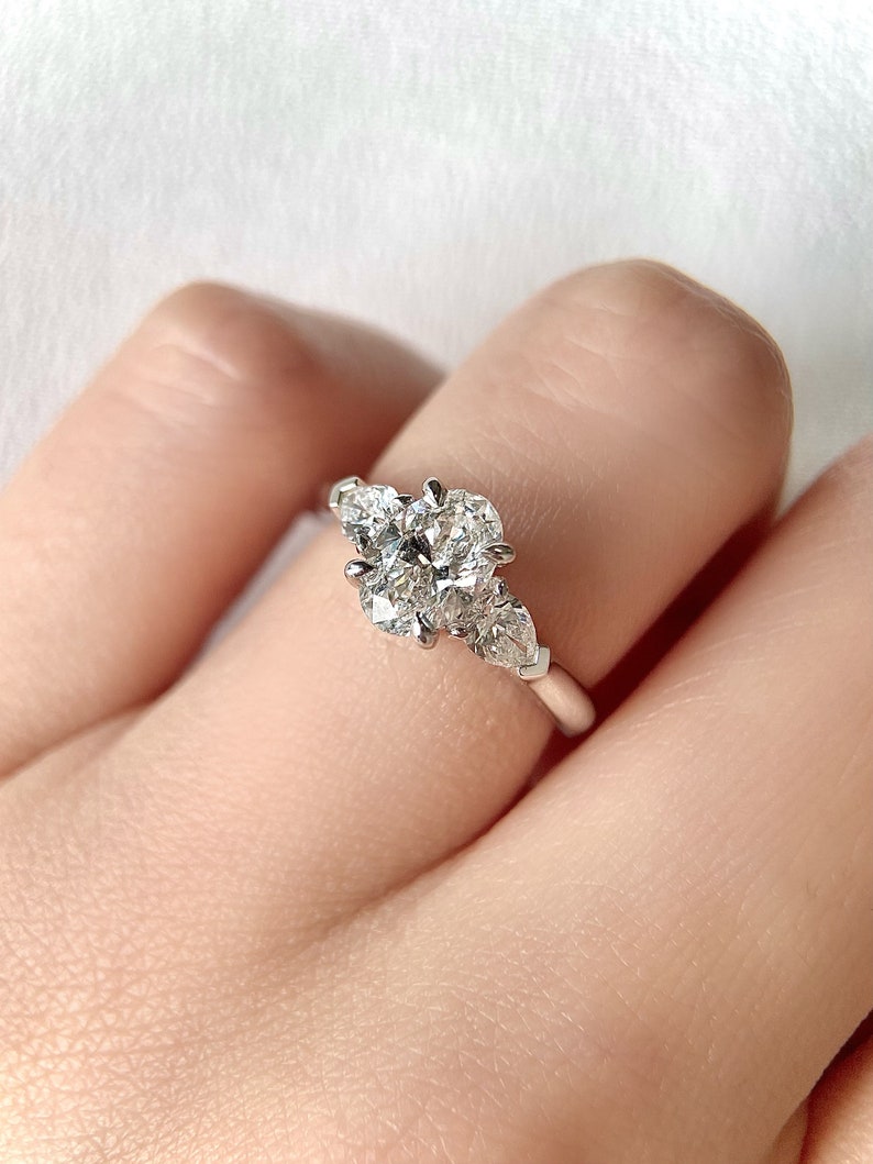 1.0ct-2.0ct Oval Cut Lab Grown Three Stone Diamond Engagement Ring