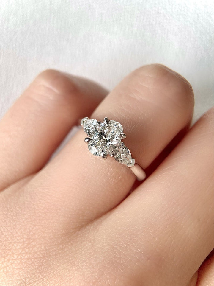 1.0ct-2.0ct Oval Cut Lab Grown Three Stone Diamond Engagement Ring