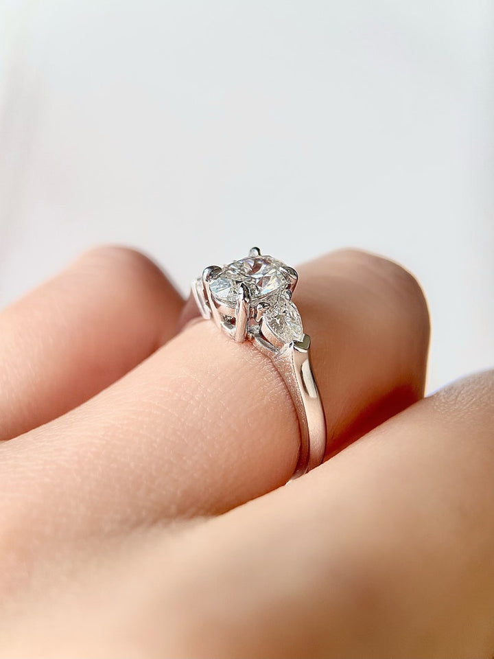 1.0ct-2.0ct Oval Cut Lab Grown Three Stone Diamond Engagement Ring