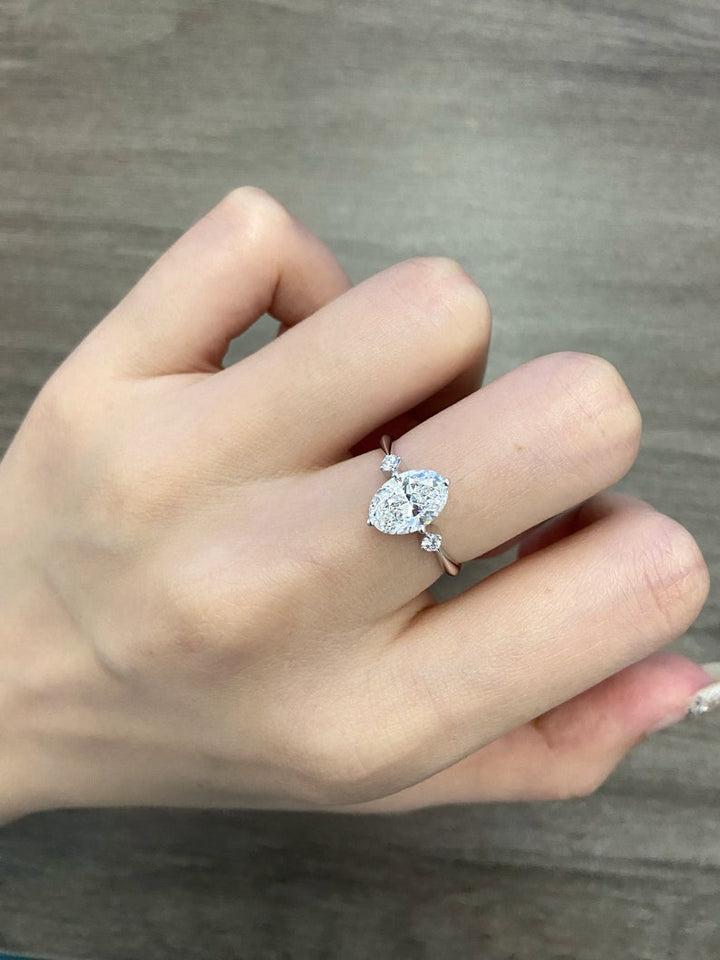 1.50ct-2.50ct Oval Cut Lab Grown Three Stone Diamond Engagement Ring