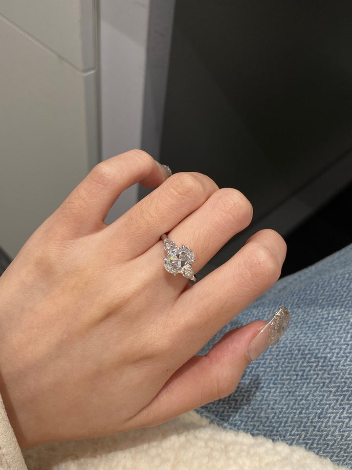 3.0ct-4.0ct Oval Cut Lab Grown Diamond Three Stone Engagement Ring