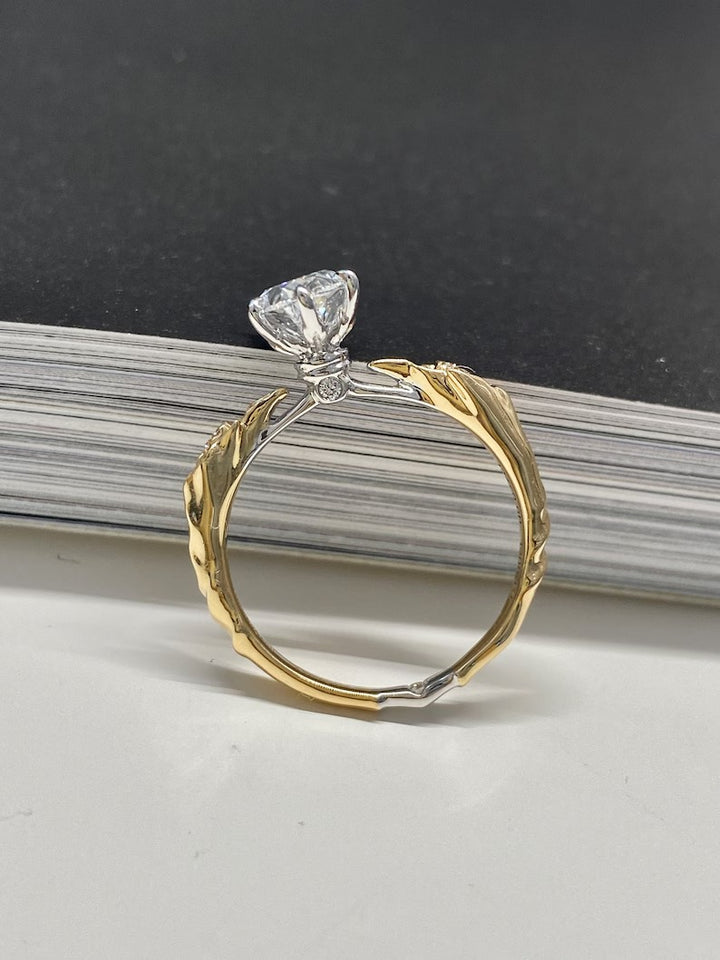 1.0ct-2.0ct Oval Cut Lab Grown Diamond Vintage Engagement Ring