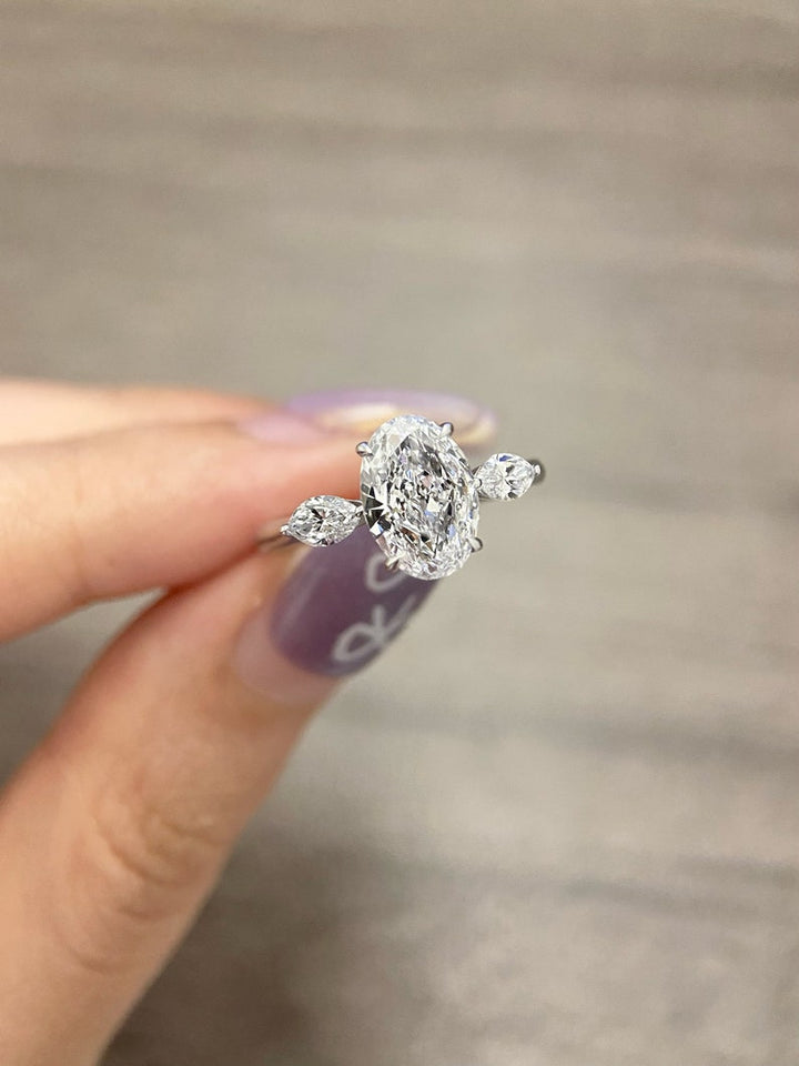 1.50ct-2.50ct Oval Cut Lab Grown Three Stone Diamond Engagement Ring