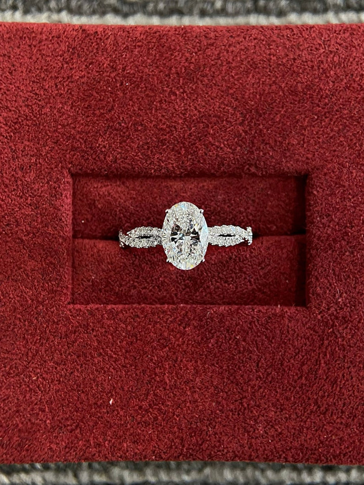 1.50ct-2.50ct Oval Cut Lab Grown Diamond Infinity Engagement Ring