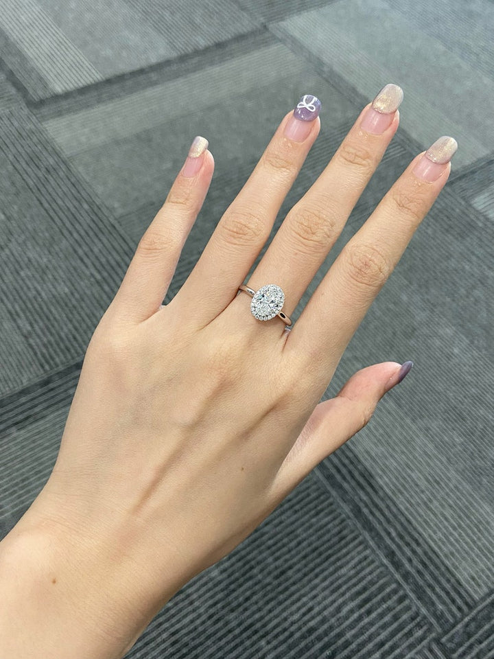 1.50ct-2.50ct Oval Cut Lab Grown Diamond Halo Engagement Ring