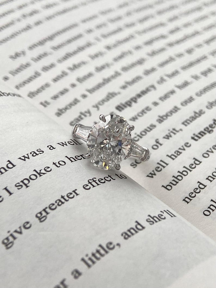2.50ct-3.50ct Oval Cut Lab Grown Diamond Three Stone Engagement Ring
