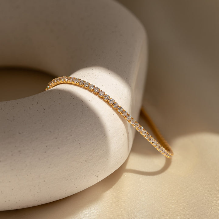 Round Cut CVD Diamond Tennis Bracelet in Solid Gold