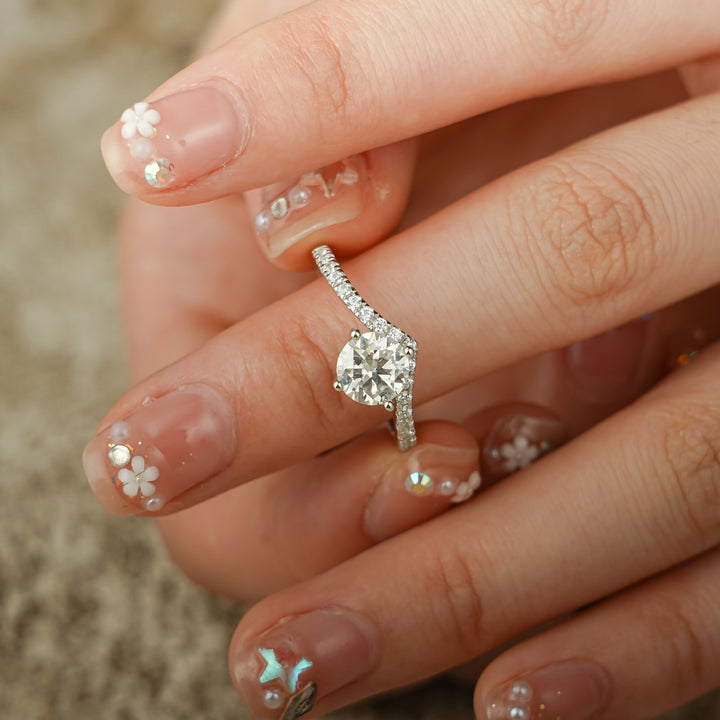 1.50ct-2.50ct Round Cut Lab Grown Diamond Engagement Ring With Half Pave