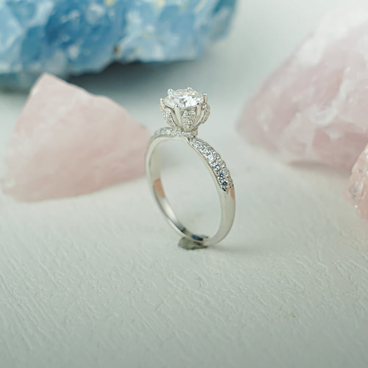 1.50ct-2.50ct Round Cut Lab Grown Diamond Vintage Engagement Ring