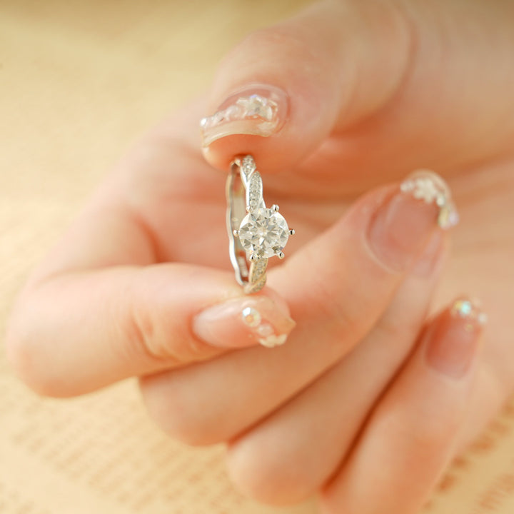 1.50ct-2.50ct Round Cut Lab Grown Diamond Half Pave Twisted Engagement Ring