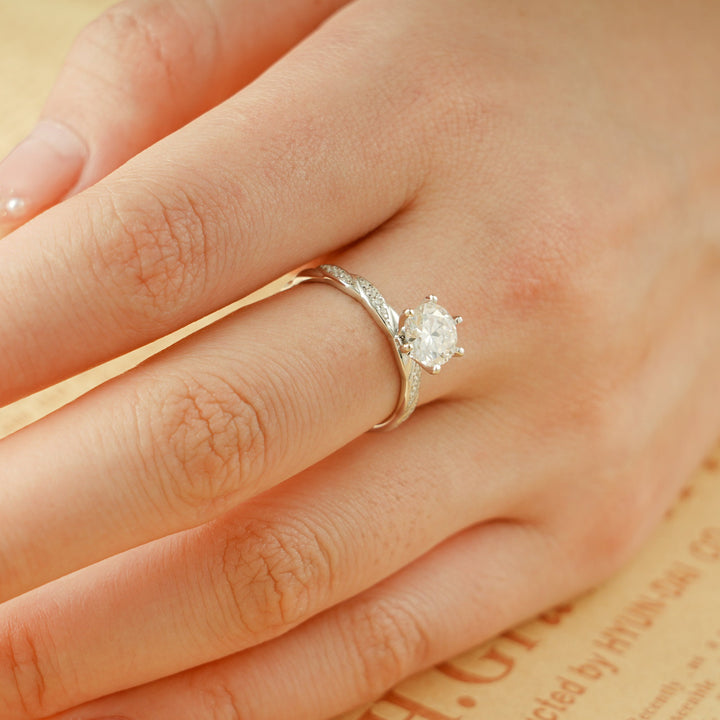 1.50ct-2.50ct Round Cut Lab Grown Diamond Half Pave Twisted Engagement Ring