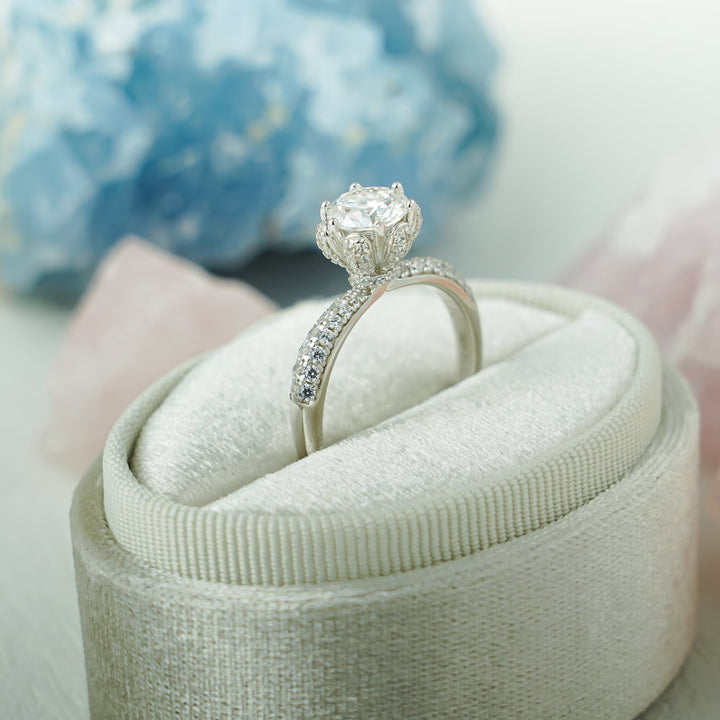 1.50ct-2.50ct Round Cut Lab Grown Diamond Vintage Engagement Ring