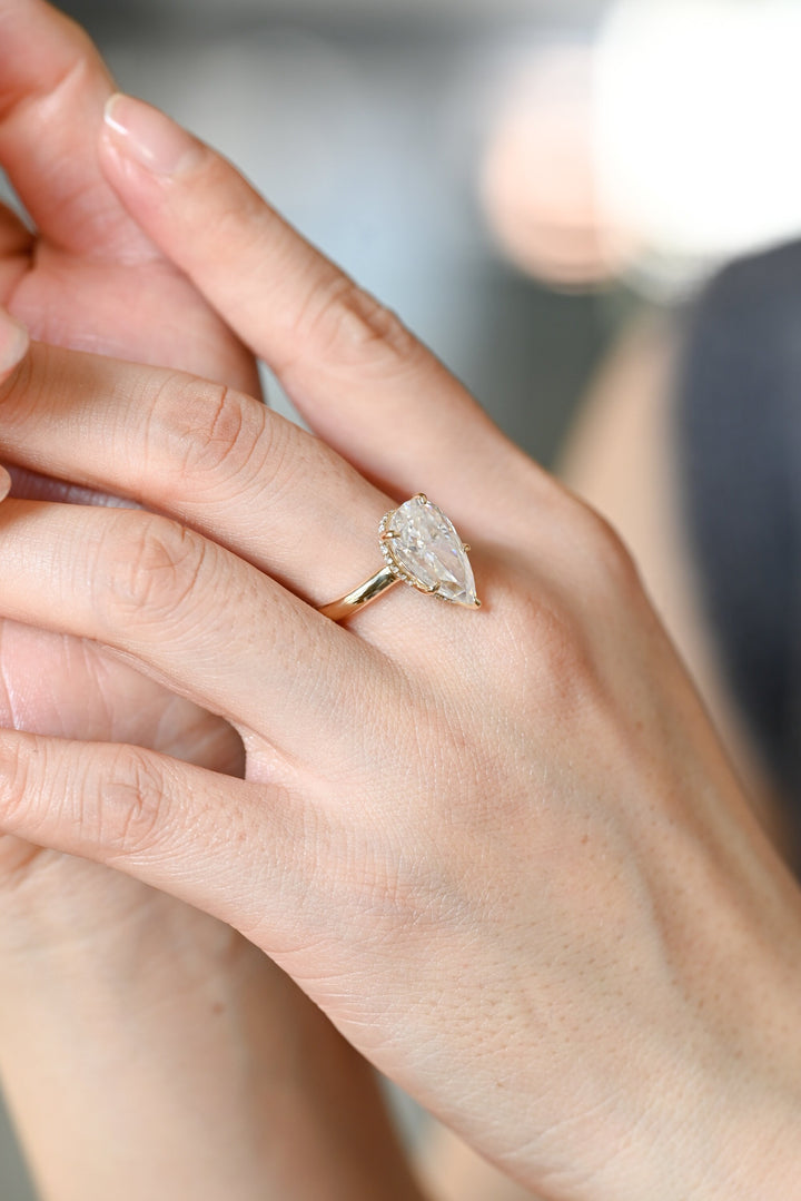 2.50ct-3.50ct Pear Cut Lab Grown Diamond Hidden Halo Engagement Ring