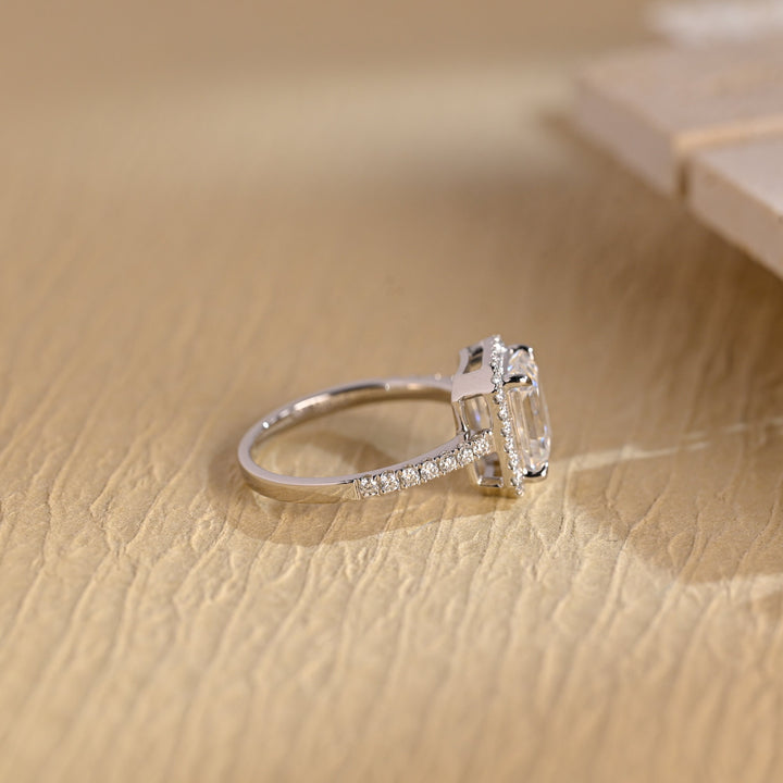 1.0ct-2.0ct Emerald Cut Lab Grown Diamond Halo Engagement Ring