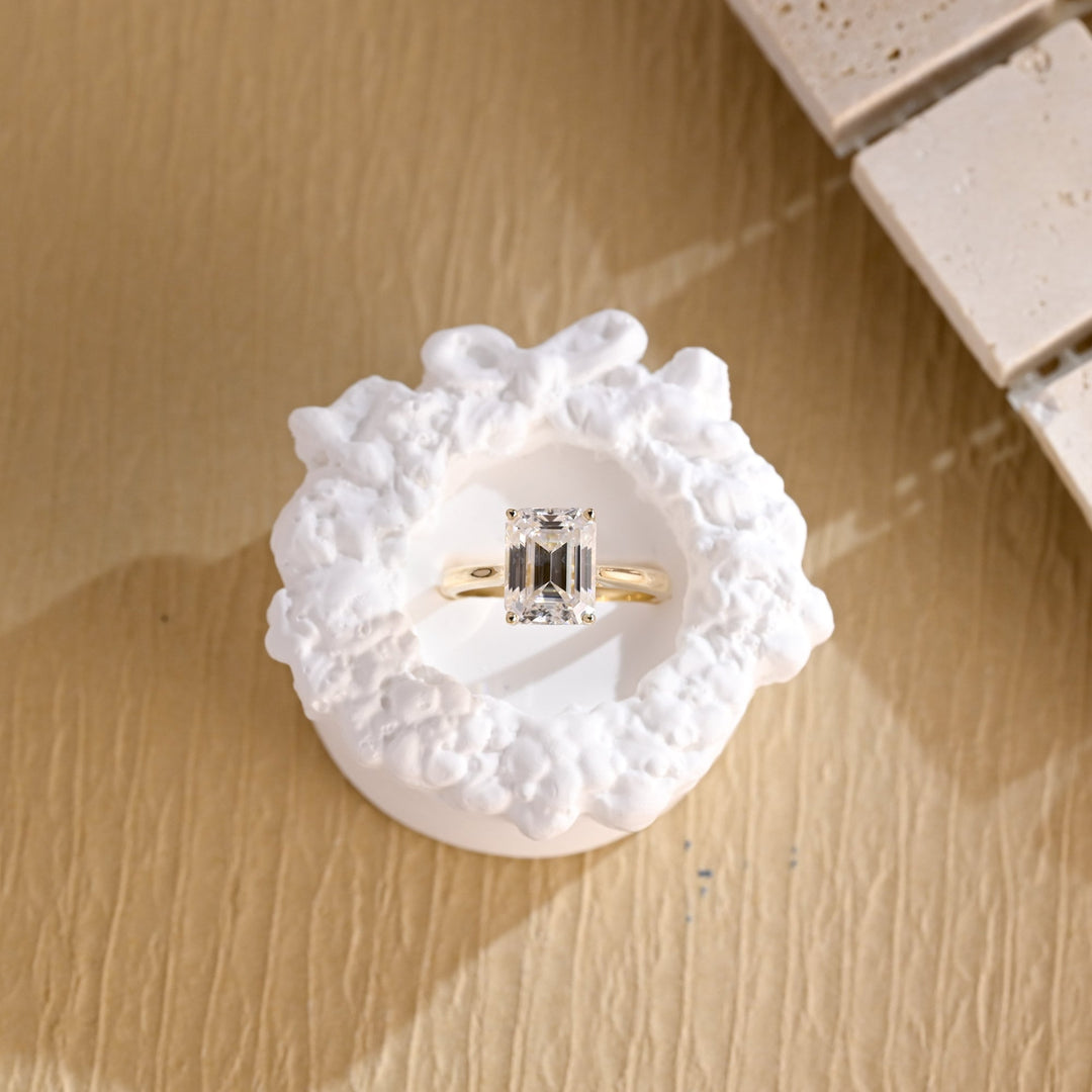 1.50ct-2.50ct Emerald Cut Lab Grown Diamond Solitaire Engagement Ring