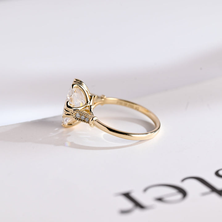 2.0ct-3.0ct Cushion Cut Lab Grown Diamond Vintage Engagement Ring