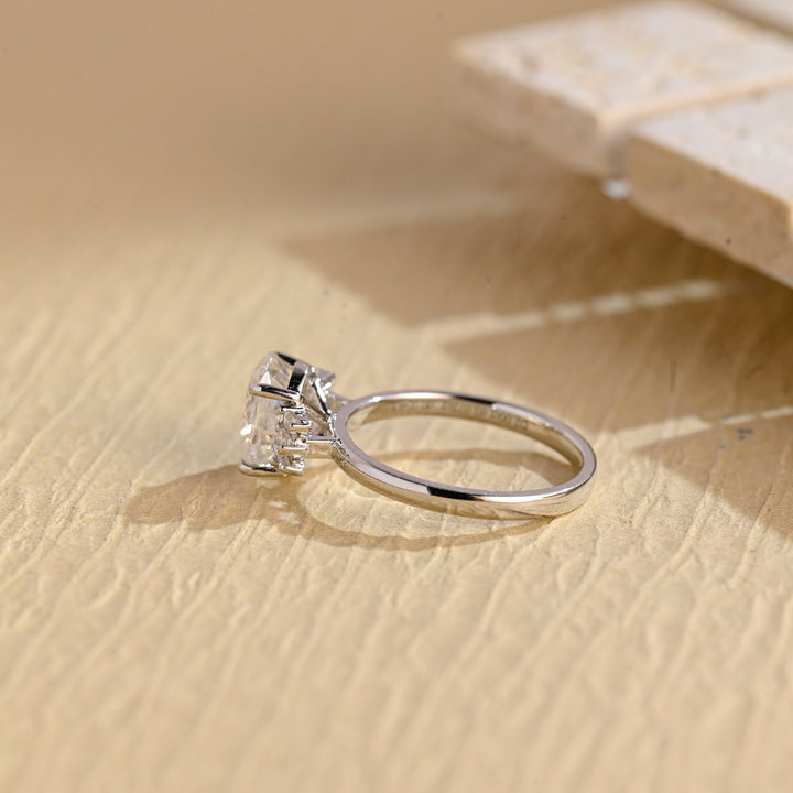 2.0ct-3.0ct Oval Cut Lab Grown Diamond Cluster Engagement Ring