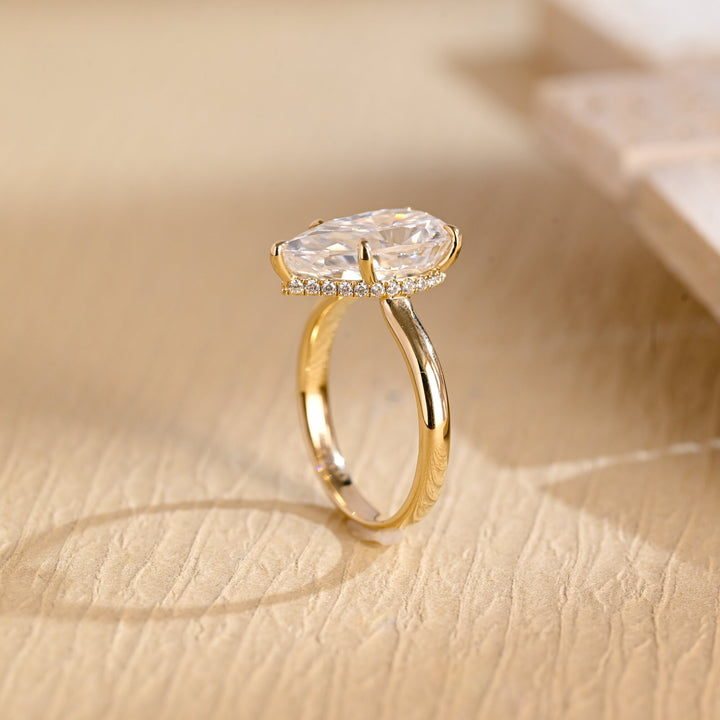 2.50ct-3.50ct Pear Cut Lab Grown Diamond Hidden Halo Engagement Ring