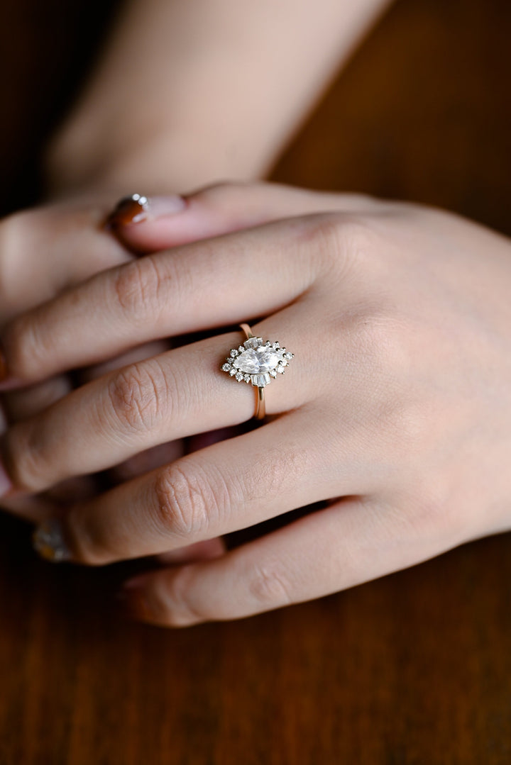 1.0ct-2.0ct Marquise Cut Lab Grown Diamond Cluster Engagement Ring