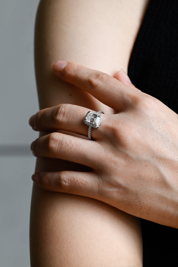 1.0ct-2.0ct Emerald Cut Lab Grown Diamond Halo Engagement Ring
