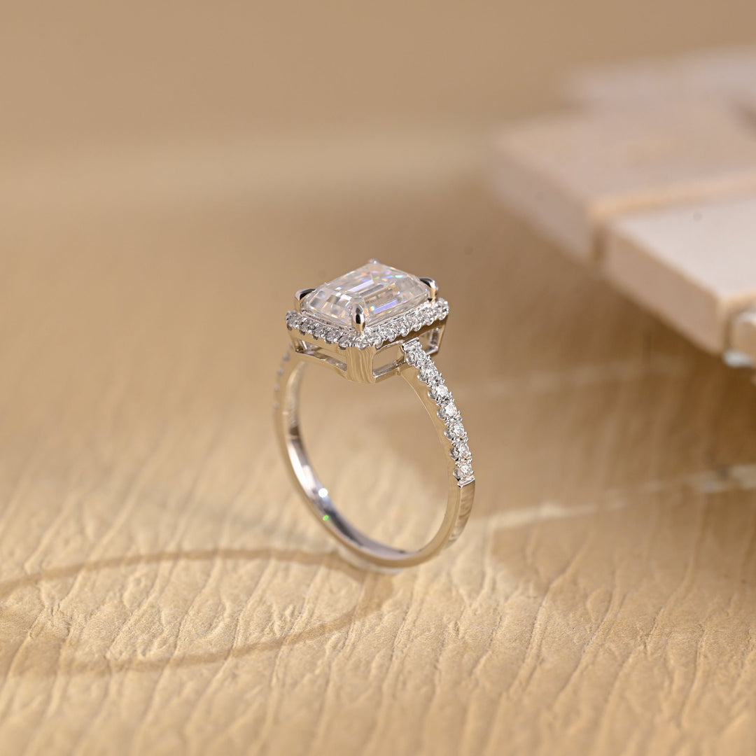 1.0ct-2.0ct Emerald Cut Lab Grown Diamond Halo Engagement Ring