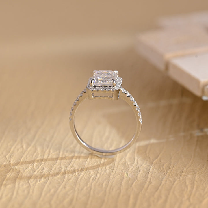 1.0ct-2.0ct Emerald Cut Lab Grown Diamond Halo Engagement Ring