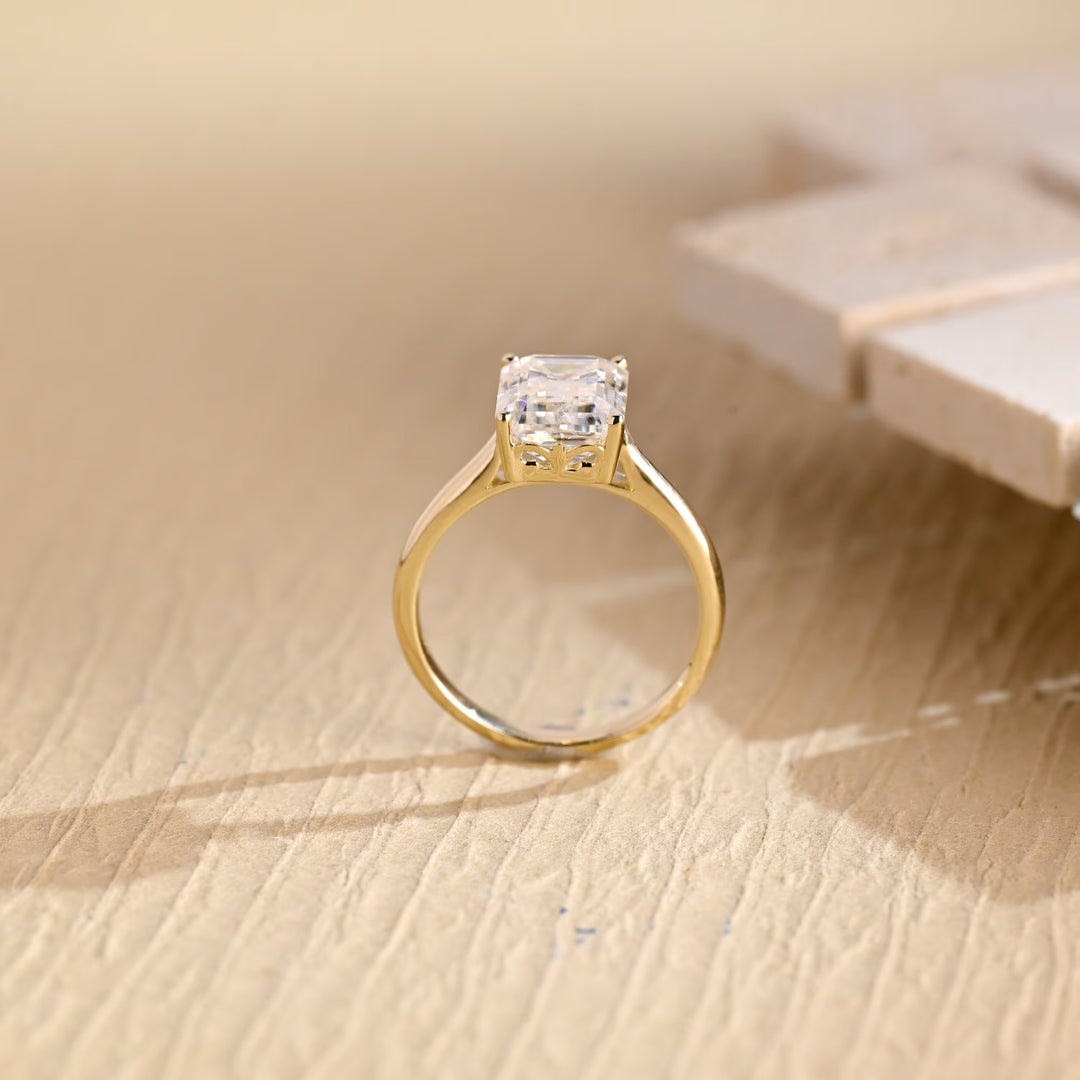 1.50ct-2.50ct Emerald Cut Lab Grown Diamond Solitaire Engagement Ring