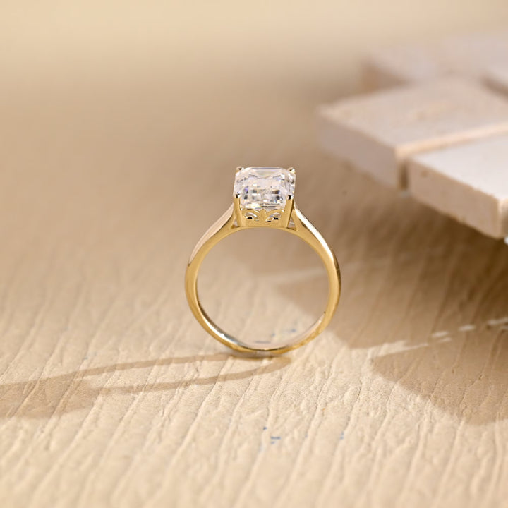 1.50ct-2.50ct Emerald Cut Lab Grown Diamond Solitaire Engagement Ring