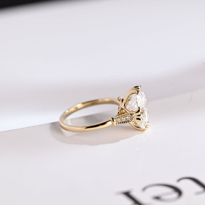 2.0ct-3.0ct Cushion Cut Lab Grown Diamond Vintage Engagement Ring
