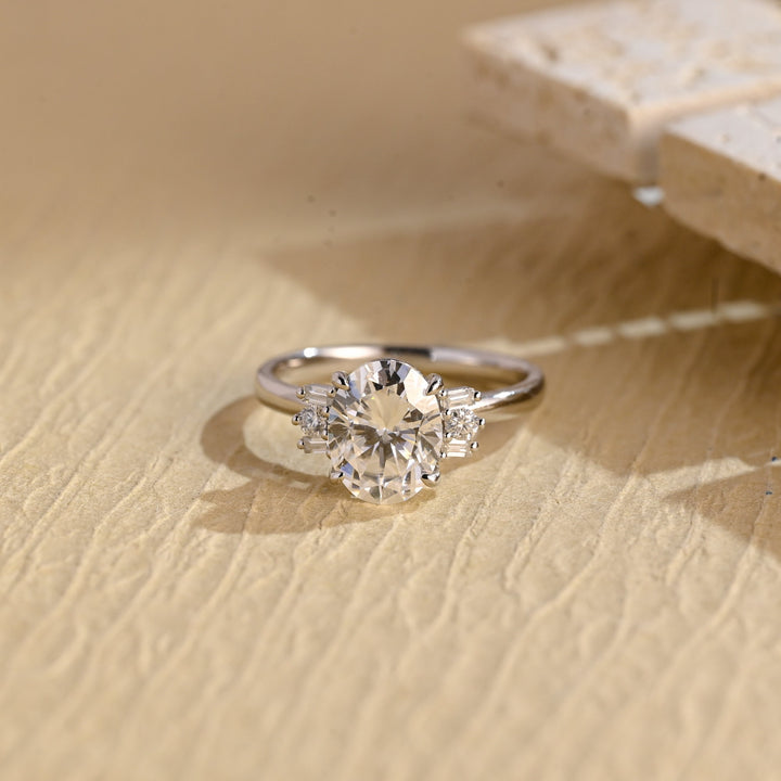 2.0ct-3.0ct Oval Cut Lab Grown Diamond Cluster Engagement Ring