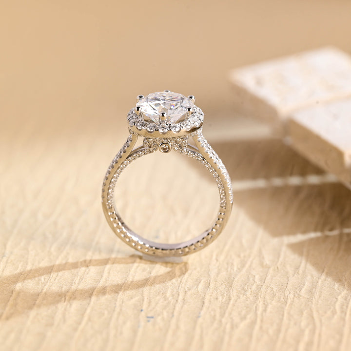 1.50ct-2.50ct Round Cut Lab Grown Halo Diamond Pave Engagement Ring