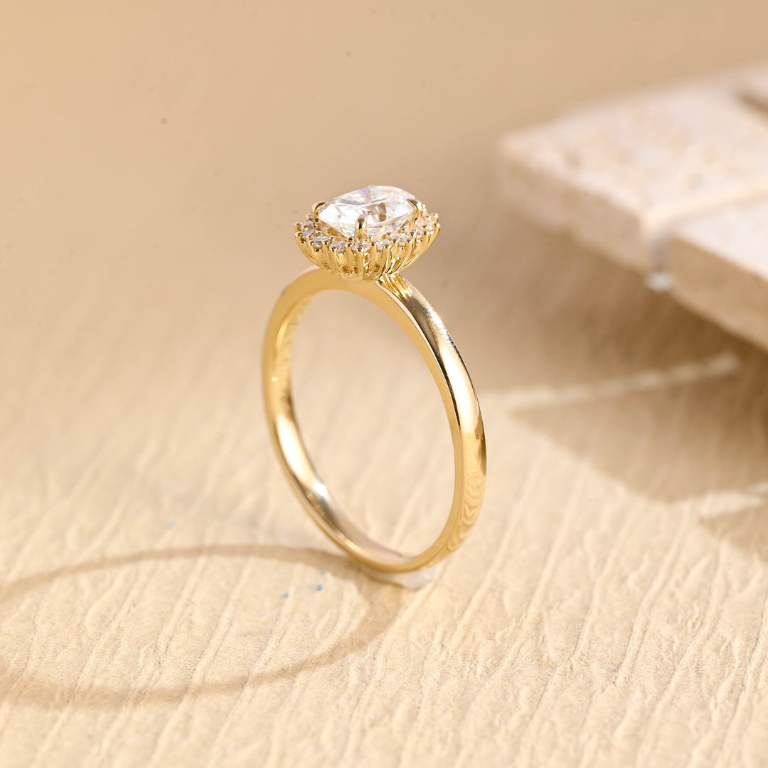 1.50ct-2.50ct Oval Cut Lab Grown Floral Halo Diamond Engagement Ring
