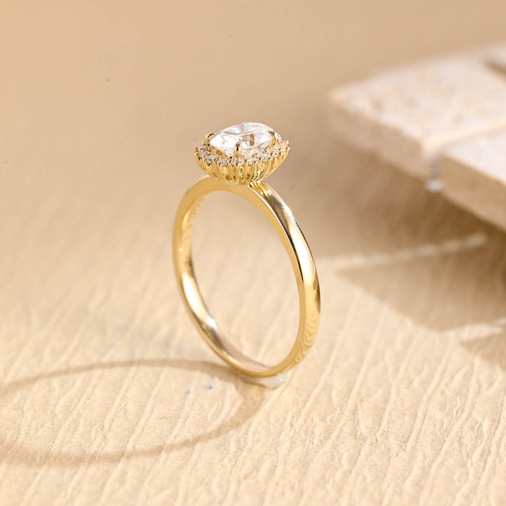 1.50ct-2.50ct Oval Cut Lab Grown Floral Halo Diamond Engagement Ring