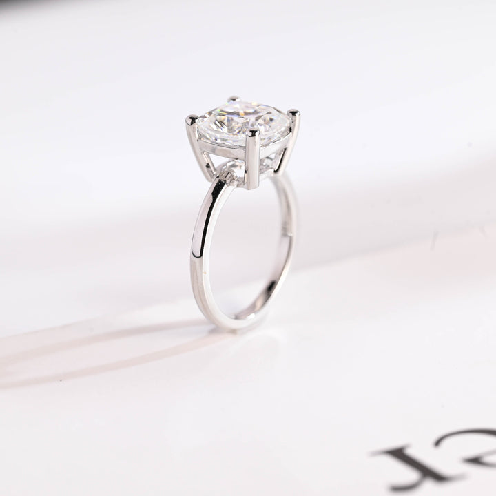 2.0ct-3.0ct Cushion Cut Lab Grown Diamond Solitaire Engagement Ring