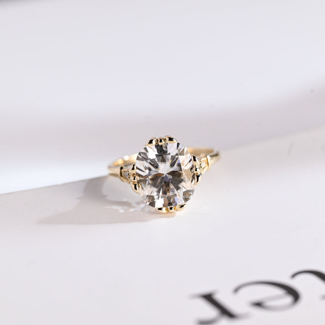 2.0ct-3.0ct Cushion Cut Lab Grown Diamond Vintage Engagement Ring