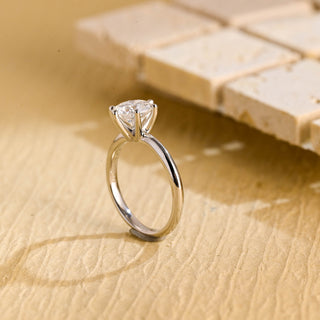 2.0ct-4.0ct Round Cut Lab Grown Solitaire Diamond Engagement Ring