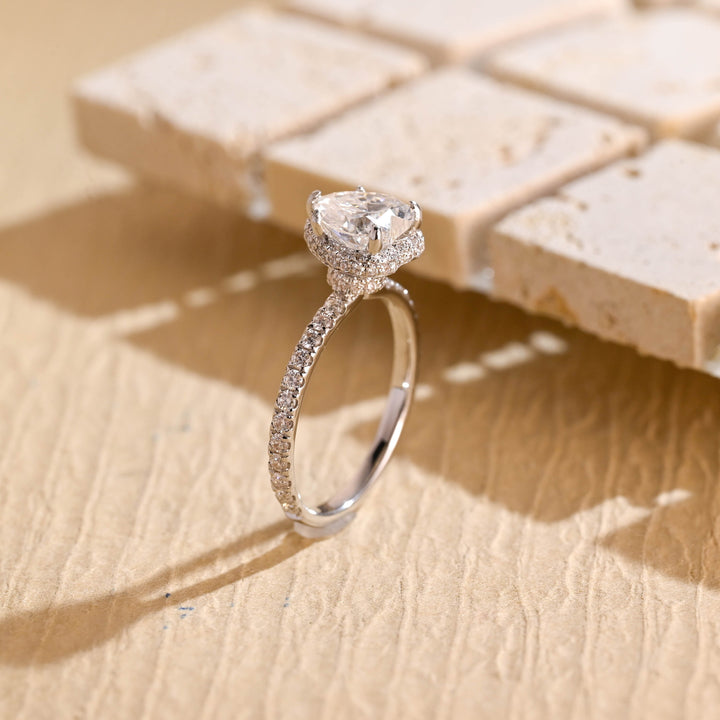 1.50ct-2.50ct Heart Cut Lab Grown Diamond Halo Engagement Ring