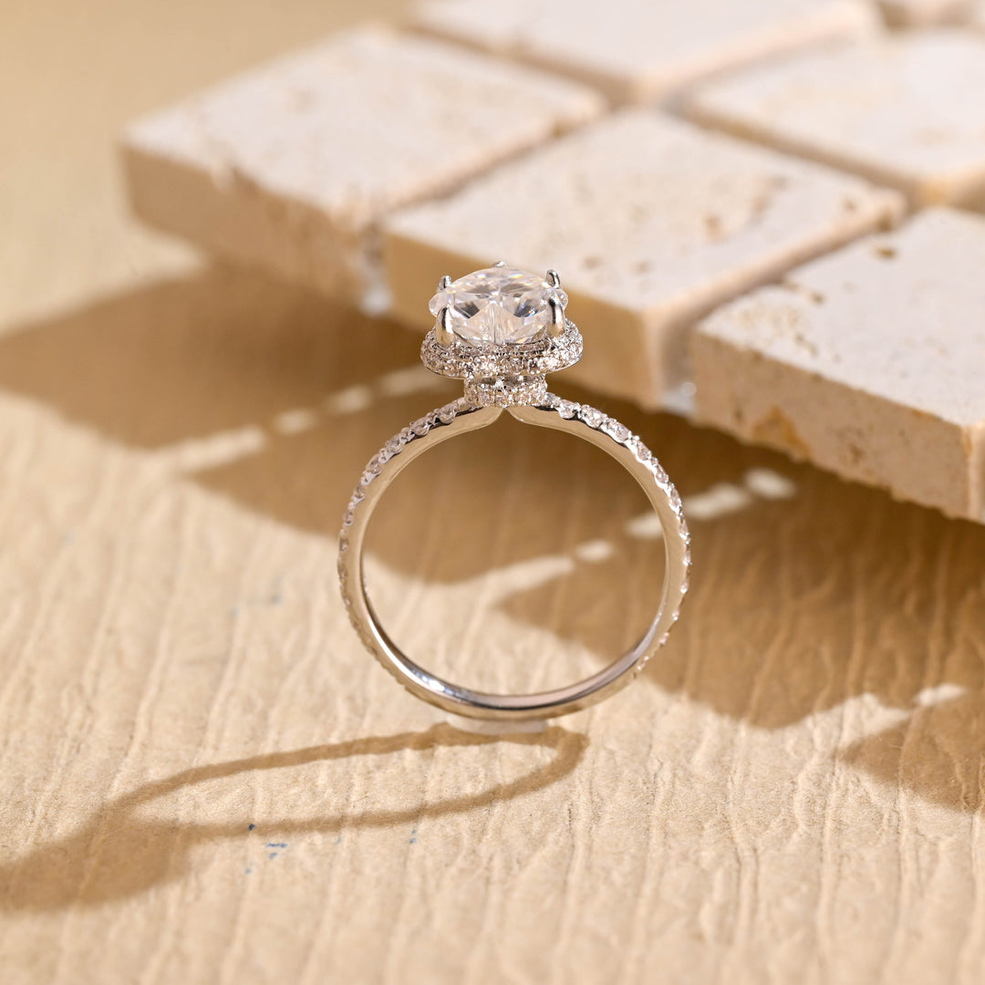 1.50ct-2.50ct Heart Cut Lab Grown Diamond Halo Engagement Ring