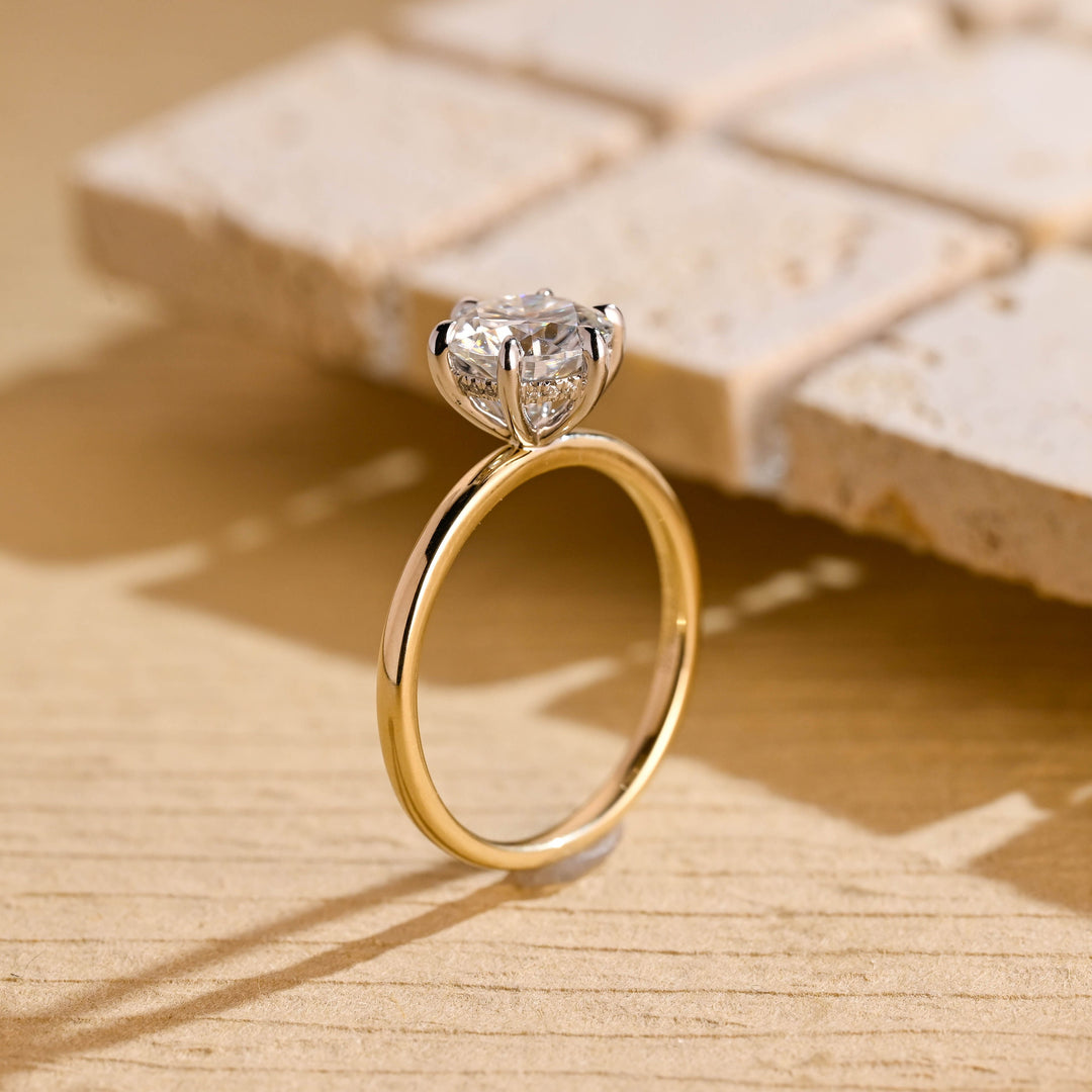 1.50ct-2.50ct Round Cut Lab Grown Hidden Halo Diamond Engagement Ring