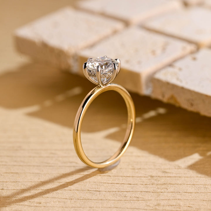 1.50ct-2.50ct Round Cut Lab Grown Hidden Halo Diamond Engagement Ring