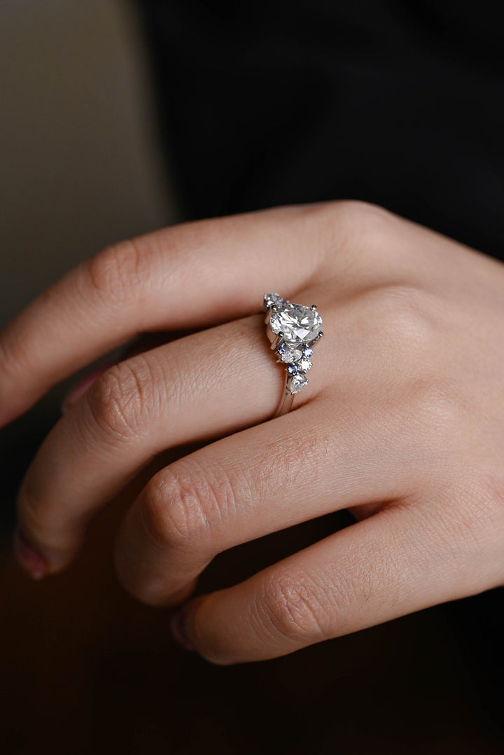 1.50ct-2.50ct Oval Cut Lab Grown Diamond Cluster Engagement Ring