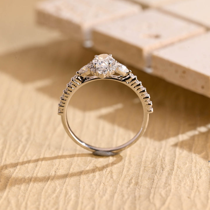 1.0ct-2.0ct Oval Cut Lab Grown Diamond Cluster Engagement Ring
