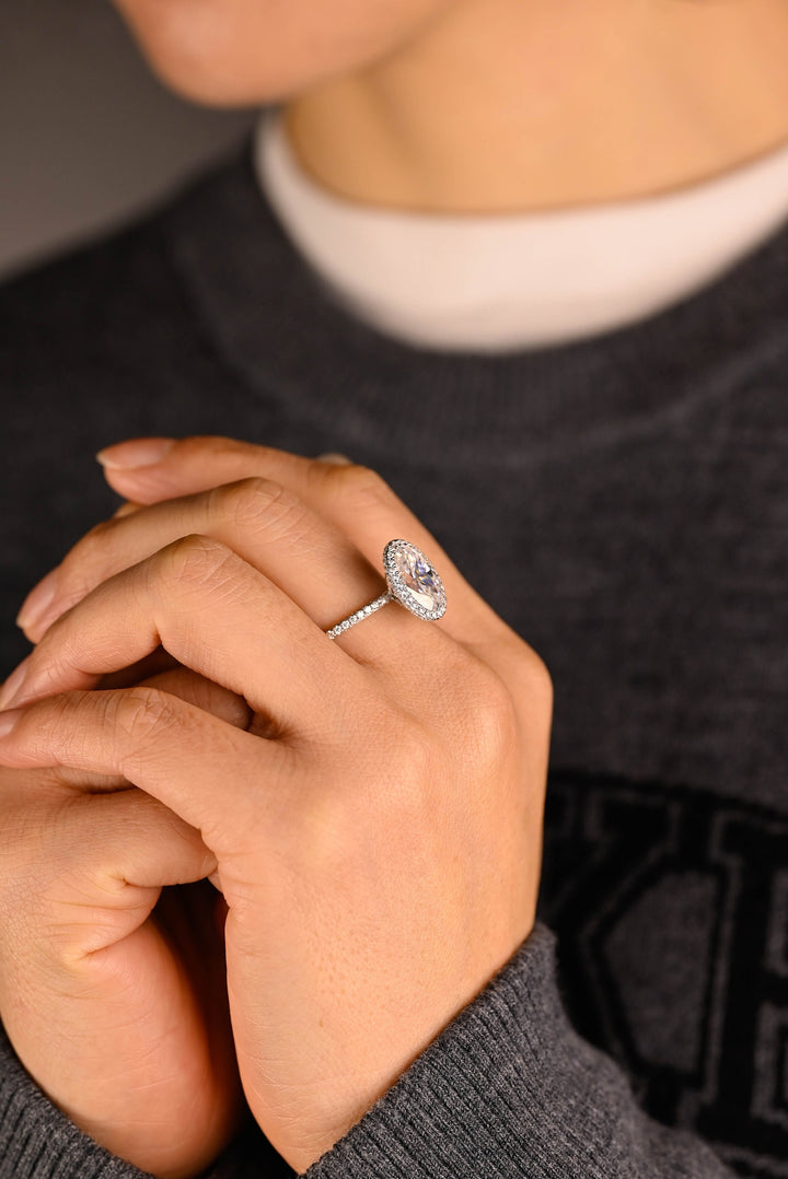 3.50ct-4.50ct Oval Cut Lab Grown Diamond Unique Halo Engagement Ring