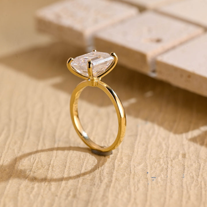 2.0ct-3.0ct Emerald Cut Lab Grown Diamond Solitaire Engagement Ring