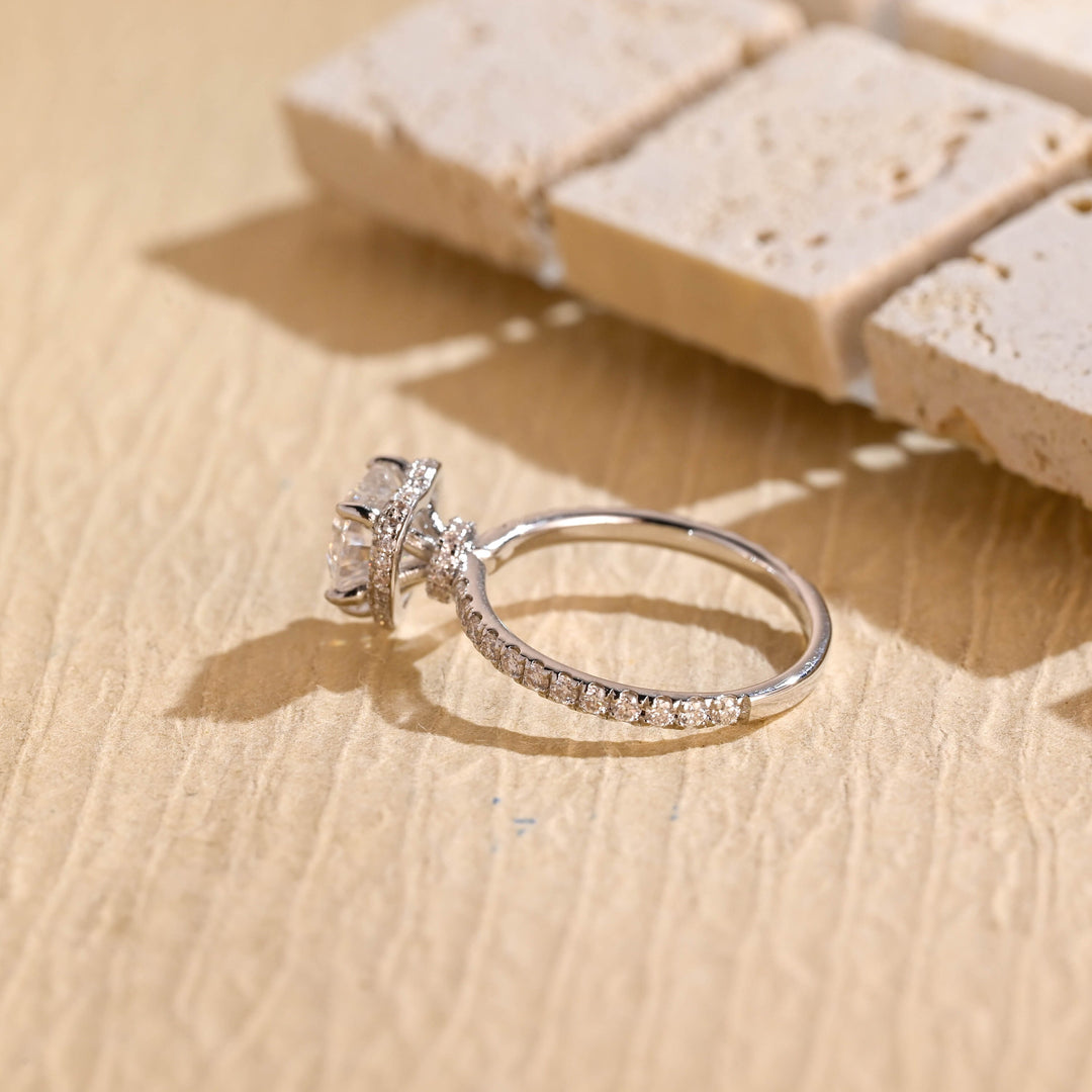 1.50ct-2.50ct Heart Cut Lab Grown Diamond Halo Engagement Ring
